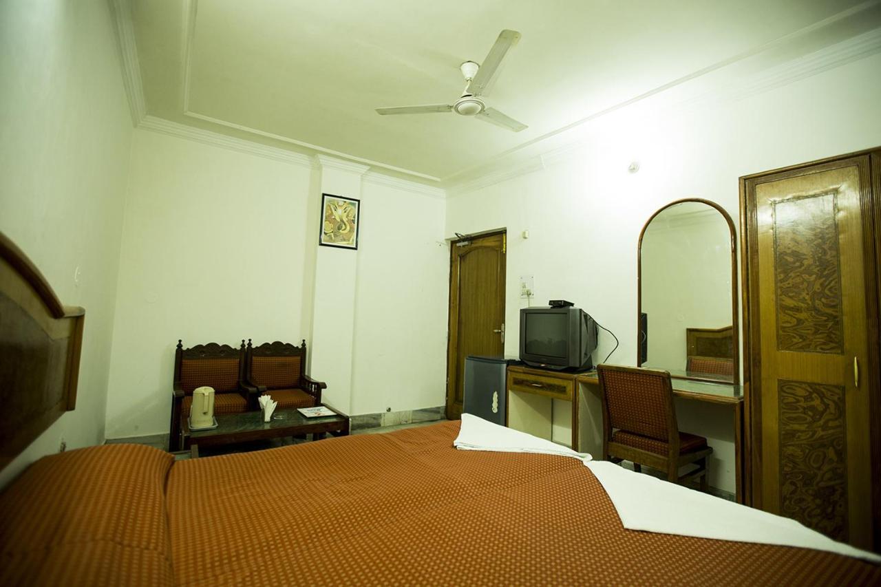 Deep Hotel Λάκναου Εξωτερικό φωτογραφία